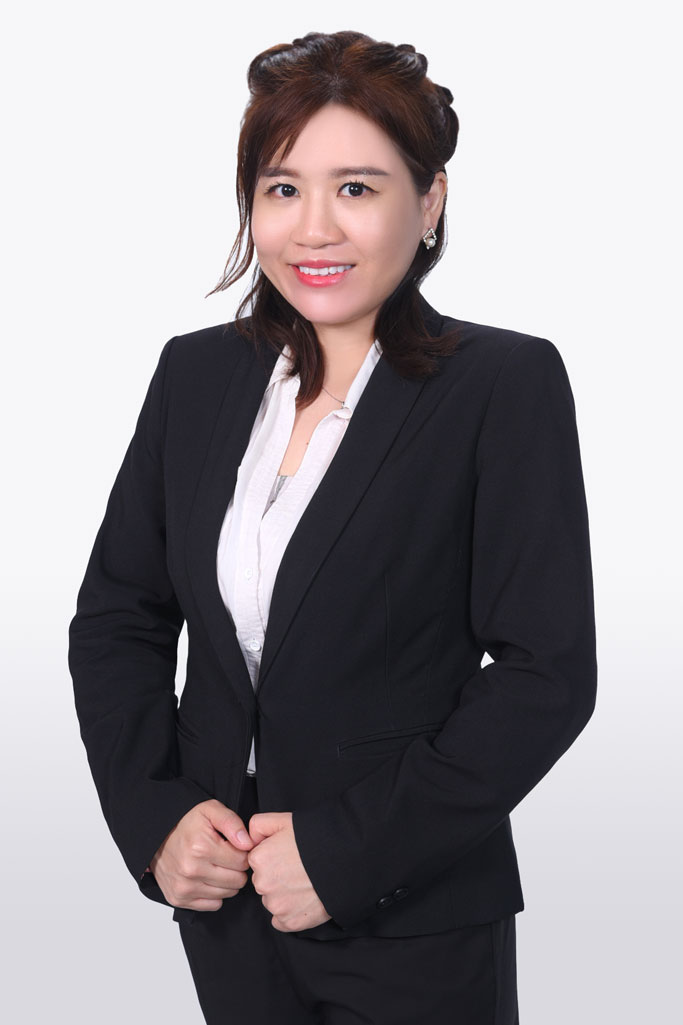 Fang Huey Yiing, Charlene Lawyer WWF Legal Services Malaysia